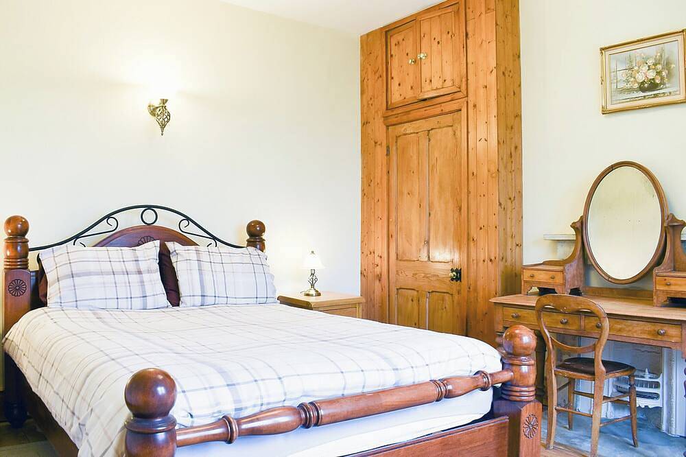 5 bedroom accommodation in Grosmont in North York Moors National Park