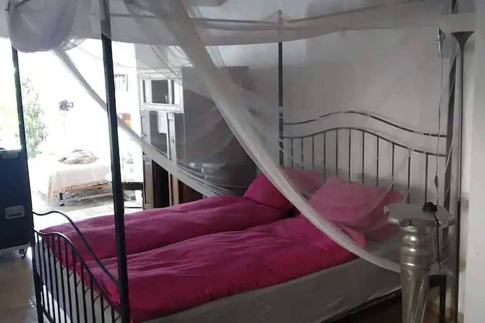 Entire apartment, 44405 - Estudio Torre Blanca - 44405 Estudio Torre Blanca in Cala Major, Palma