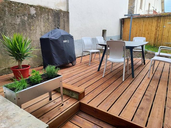 Gîte pour 6 personnes, avec Terrasse à Scey-sur-Saône-et-Saint-Albin
