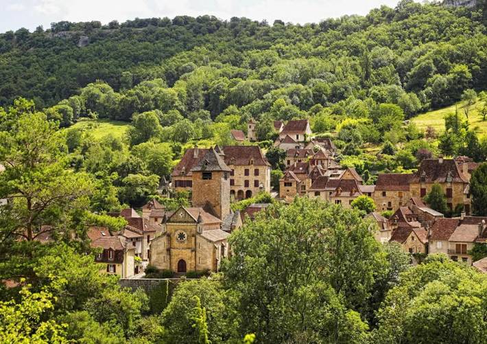 Location de vacances pour 12 personnes, avec jardin et vue, adapté aux familles à Rignac (Lot) - 4