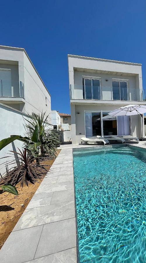 Chalet para 10 personas, con jardín y terraza además de piscina y vistas - 1