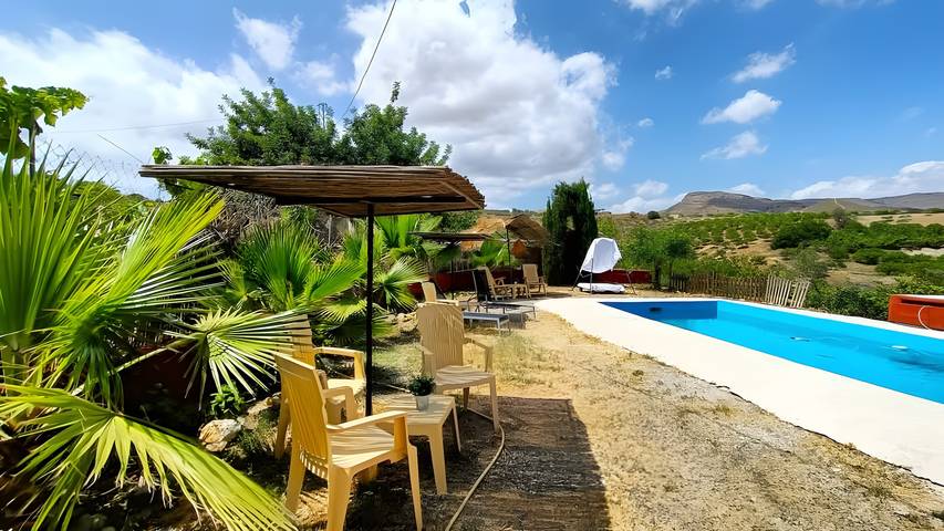 Country House 'La Serrana' with Mountain View, Wi-Fi and Air Conditioning in Pizarra, Cordillera Penibética