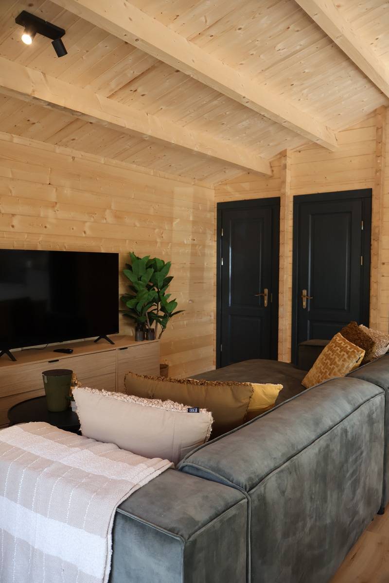 Luxuriöses Waldhäuschen für 4 Personen mit privatem Wellnessbereich in Meijel in Nationalpark De Groote Peel
