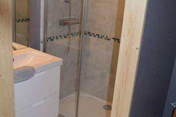 Gîte pour 15 personnes, avec terrasse à Geishouse
