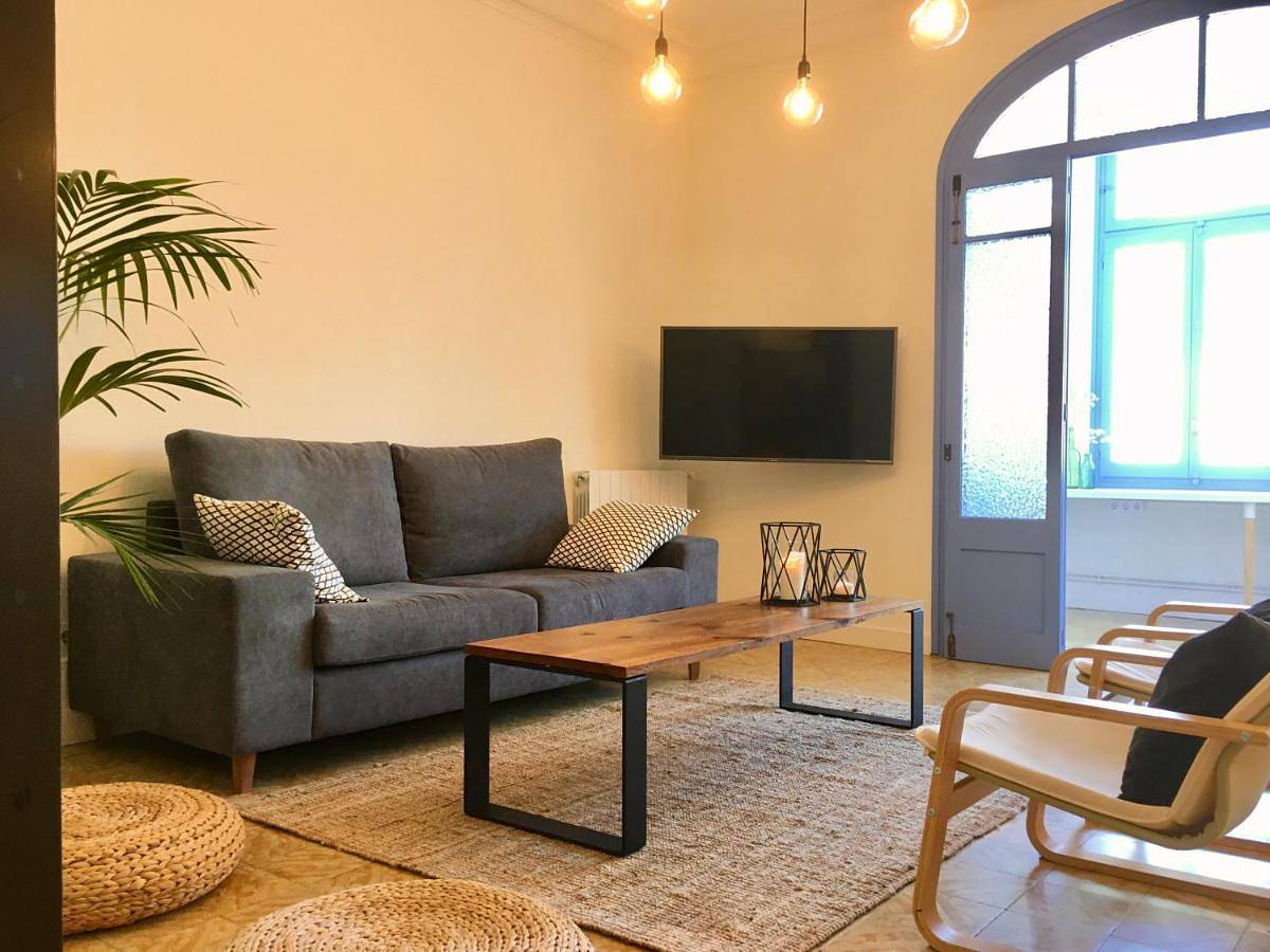 Apartamento entero, Apartment in Tárrega, Costers del Segre
