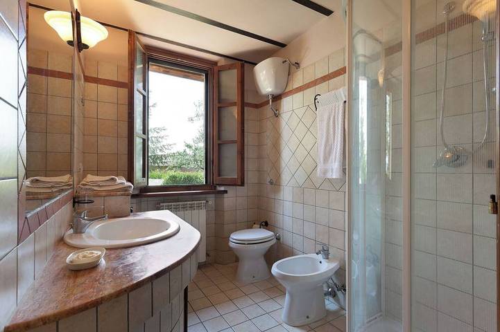 Agriturismo für 6 Personen, mit Garten und Whirlpool sowie Pool in der Toskana - 4