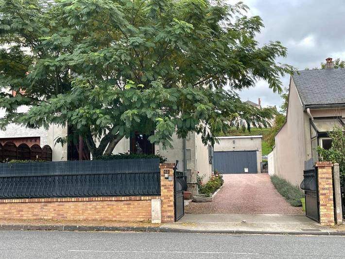 Location de vacances pour 6 personnes, avec jardin dans Trézelles - 2