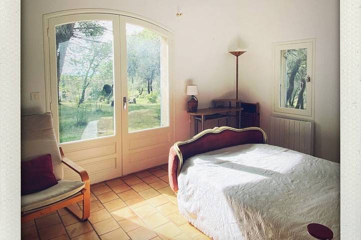 Location de vacances pour 8 personnes, avec piscine à Grambois - 2