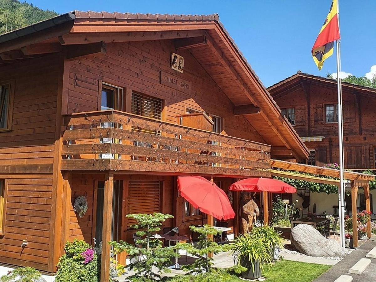 Chalet Gafri -Boutique B&B - comfort and hospitality - near Interlaken in Wilderswil, Thunersee