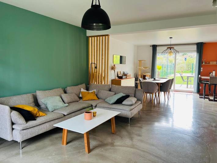 Location de vacances pour 6 personnes, avec jardin et piscine à Couchey - 2