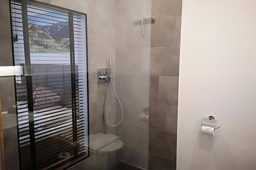 Doppelzimmer Standard, Dusche, Wc, Nichtraucher - Hotel Aschauer Hof in Aschau (Kirchberg), Kirchberg in Tirol