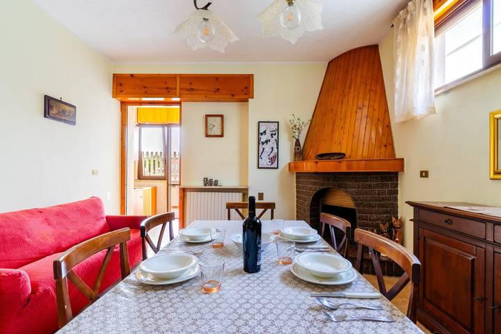 Hel lejlighed, Apartment 'Appartamento Maria' with Private Terrace, Wi-Fi and Air Conditioning in Racale, Taranto-bugten