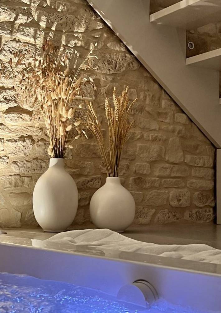 Gîte pour 2 personnes, avec terrasse et jardin ainsi que sauna et jacuzzi dans Yvelines - 2