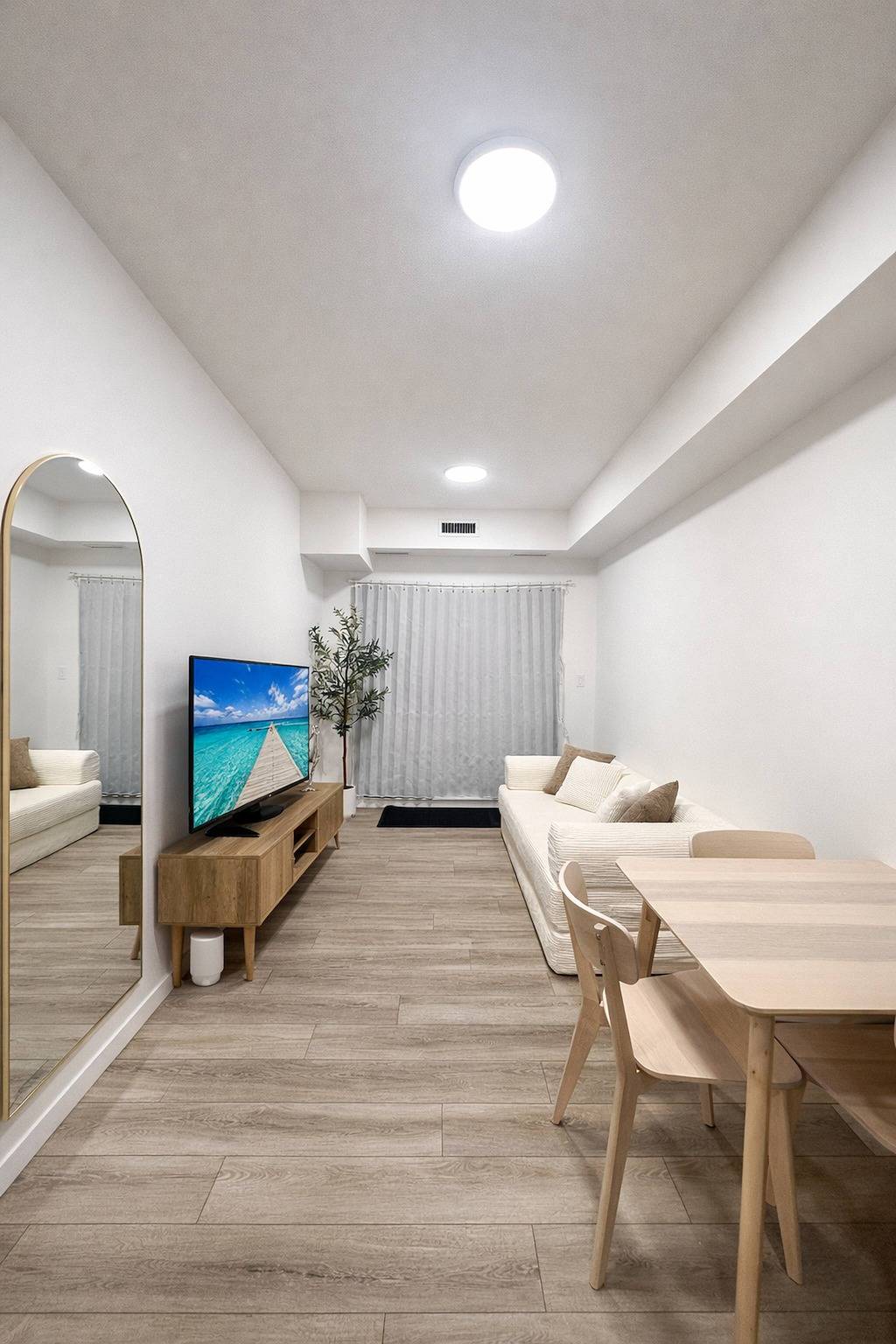 Vacation Rental for 4 Guests in Edmonton, Alberta