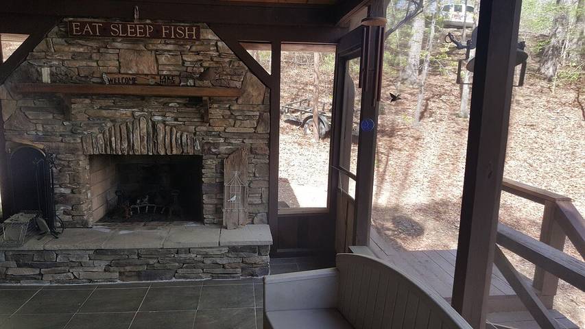 Vacation rental for 7 people, with balcony in Kentucky Lake
