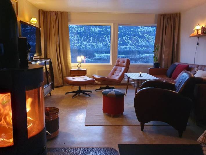 Ferienhaus für 8 Personen, mit Terrasse und Garten sowie Ausblick in Tromsø