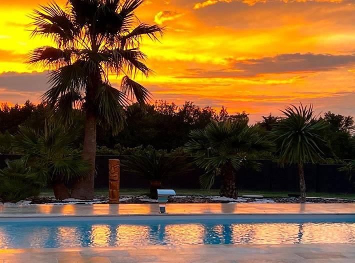 Villa pour 8 personnes, avec jardin ainsi que piscine et vue