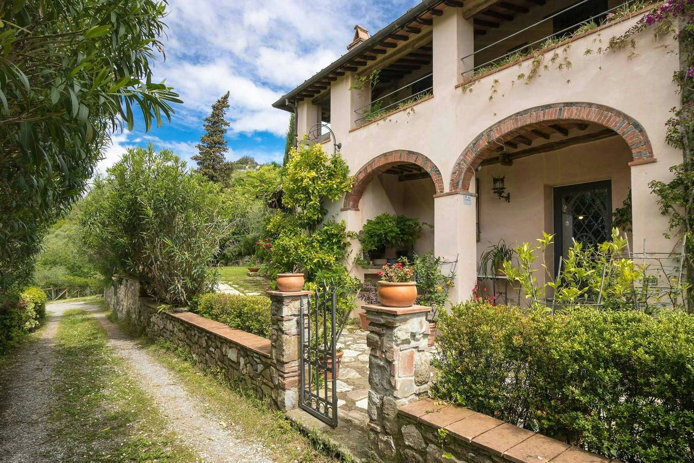 Giglio. Landhaus mit privatem Pool in der Nähe von Lucca in Lucca, Lucca Provinz
