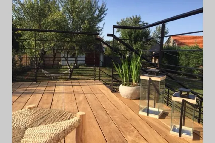 Chalet para 2 personas, con jardín - 1