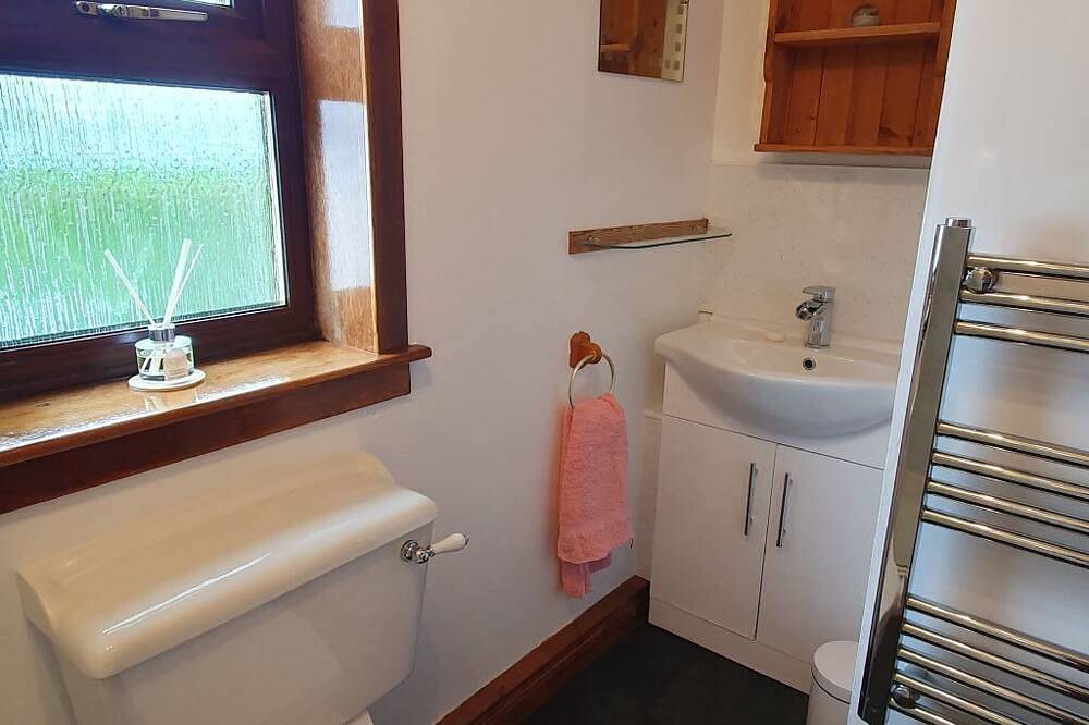Rhumhor - dog friendly cosy cottage just minutes from the shore in Argyll & Bute