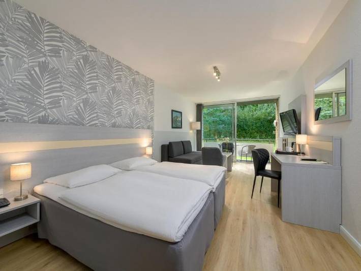 Ferienwohnung für 2 Personen, mit Whirlpool und Terrasse sowie Garten und Pool in Harrislee - 4