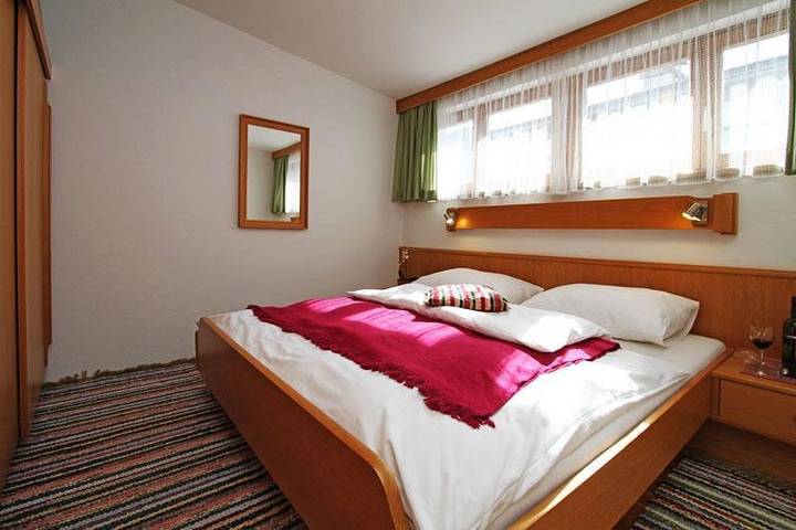 Ganze Ferienwohnung, Fw Almblick, Appartement/Fewo, Dusche, Wc, 1 Schlafraum in Lofer, Chiemgauer Alpen