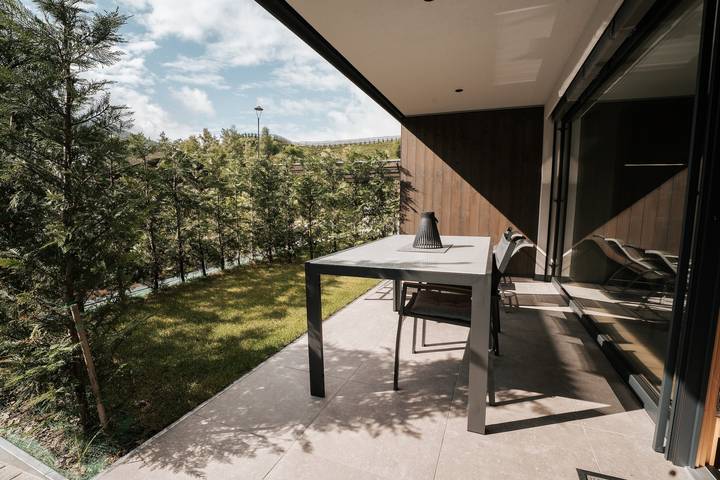 Ganzes Studio, Einzimmerapartment 'Garden Lodge Exclusive Two' mit Bergblick, privater Terrasse und Wlan in Saltaus, St. Martin in Passeier