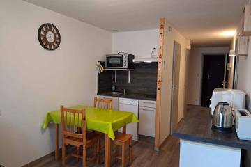 Gîte pour 3 personnes, avec jacuzzi ainsi que piscine et sauna dans Office De Tourisme De Bareges