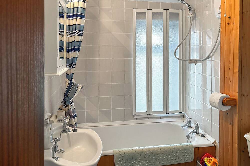 2 bedroom accommodation in Penzance in Cornwall
