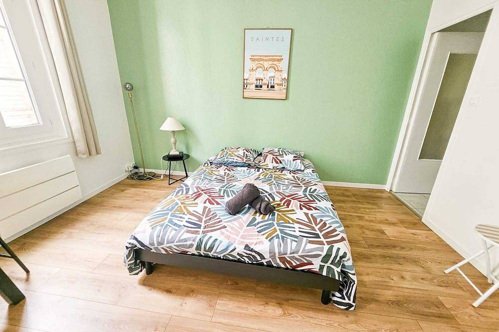 Appartement entier, \"Les arches 1\" Studio Coeur de Ville in Saintes, Région de Saintes