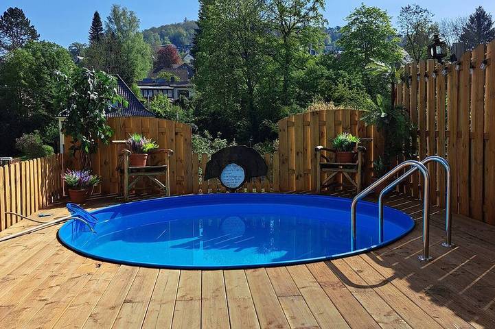 Ferienwohnung für 4 Personen, mit Pool und Garten, mit Haustier in Hann. Münden