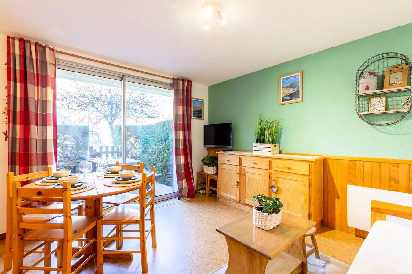 Apartamento entero, Alquiler apartamento 6 personas Vielle Aure Cerca de teleférico in Vignec, Parque nacional de los Pirineos