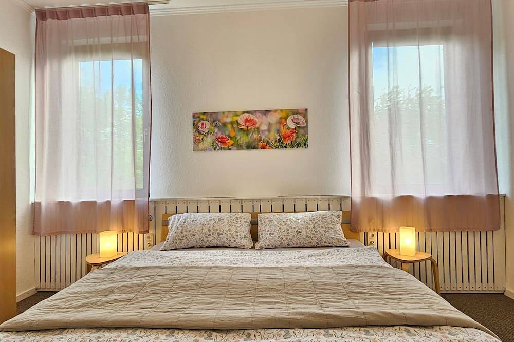 Ganze Wohnung, Apartment „Pferdestall“ mit gemeinsamer Terrasse, Garten und Wlan in Dorum, Cuxland