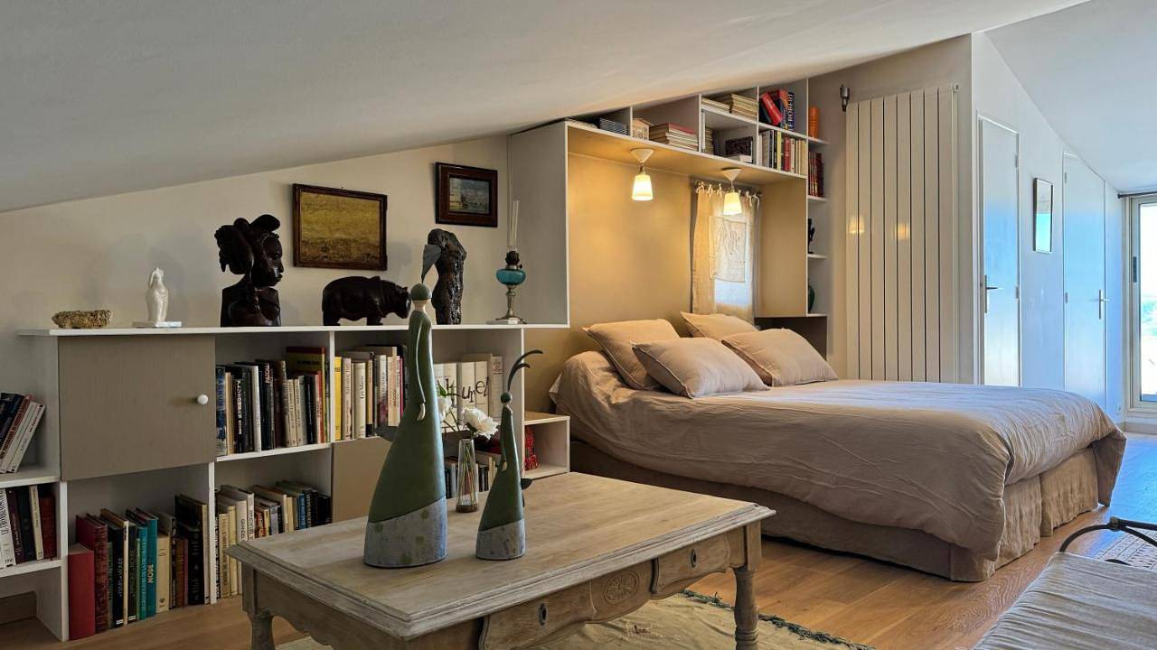 Double Room with Terrace in Vaison-la-Romaine, Parc naturel régional du Mont-Ventoux