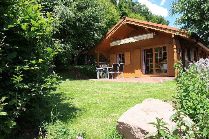 Chalet für 4 Personen, mit Garten und Sauna im Pfälzer Wald