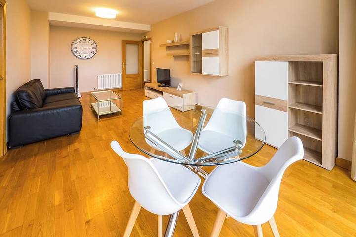 Appartement entier, Estupendo Apartamento con Vistas a Yamaguchi in Pampelune, Province de Navarra