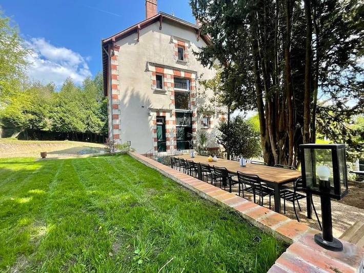 Location de vacances pour 14 personnes, avec terrasse ainsi que jardin et vue, animaux acceptés à Mennetou-sur-Cher - 2