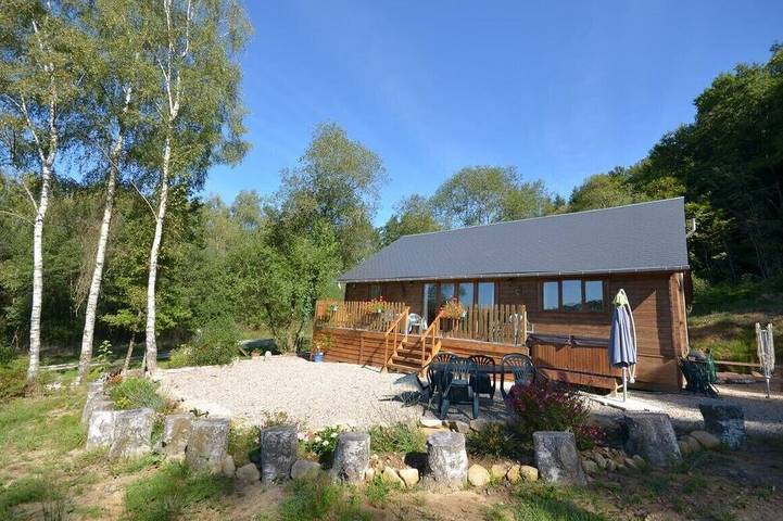 Gîte pour 4 personnes, avec jardin et jacuzzi, animaux acceptés à Treignac - 2