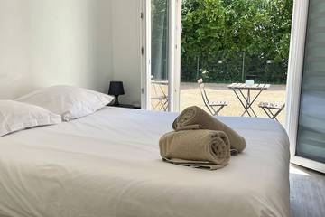 Gîte pour 2 personnes, avec jardin et balcon à Fondettes