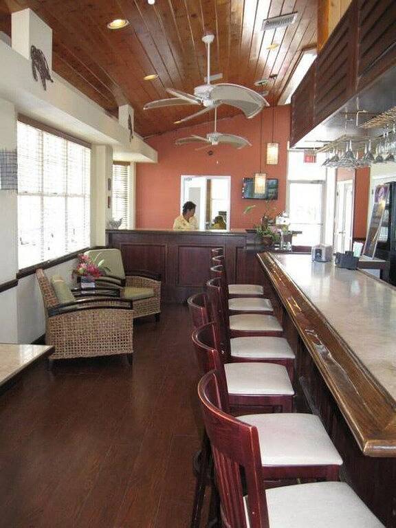 Ganze Wohnung, 3212 Across from Pool * King & Queen/Twin Bunk Bed in Tavernier, Monroe County