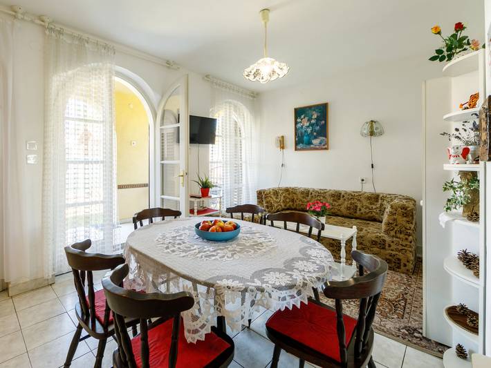 Ferienhaus für 7 Personen, mit Terrasse und Garten in Balatonfenyves - 4