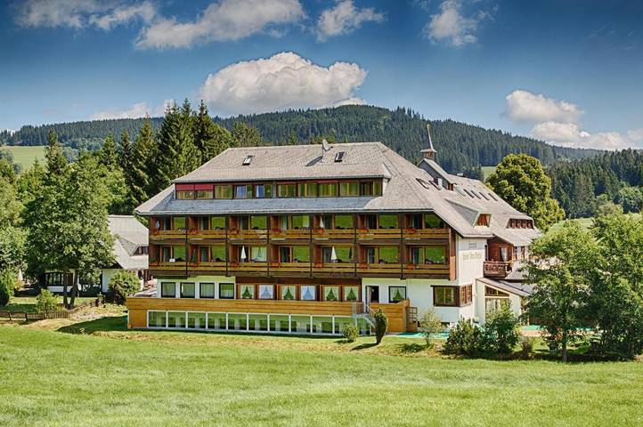 Hôtel pour 2 personnes, avec vue et jardin ainsi que sauna et piscine