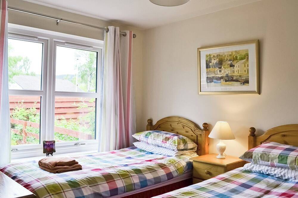 2 bedroom accommodation in Dalfaber, Aviemore in Aviemore, Highlands