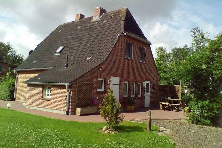 Ferienhaus für 6 Personen, mit Terrasse und Garten - 1