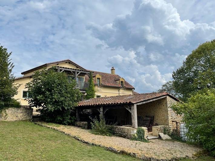 Appartement de vacances pour 4 personnes, avec jardin ainsi que piscine et terrasse