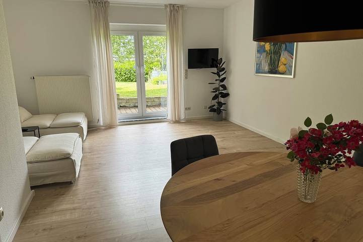 Apartamento entero, Ferienwohnung Sonnenkastell 2 in der Burgstadt Kastellaun mit Direktem Garten in Kastellaun, Hunsrück