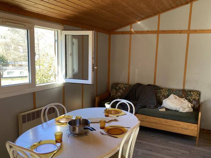 Chalet pour 4 personnes, avec Terrasse ainsi que Bassin pour enfant et Piscine dans les Pyrénées
