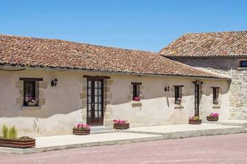 Gîte pour 4 personnes, avec piscine et jardin à Concourson-sur-Layon