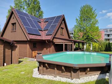 Lodge für 8 Personen, mit Garten und Pool sowie Ausblick in Tschechien