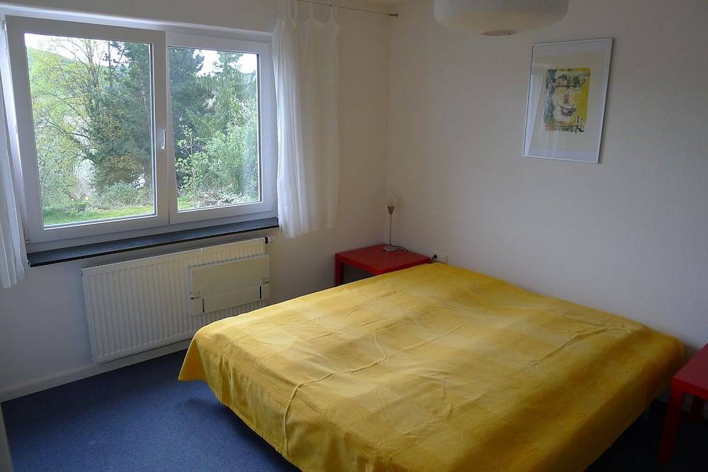 Ganze Wohnung, Ferienwohnung in Öhningen-Wangen mit Seeblick in Öhningen, Untersee